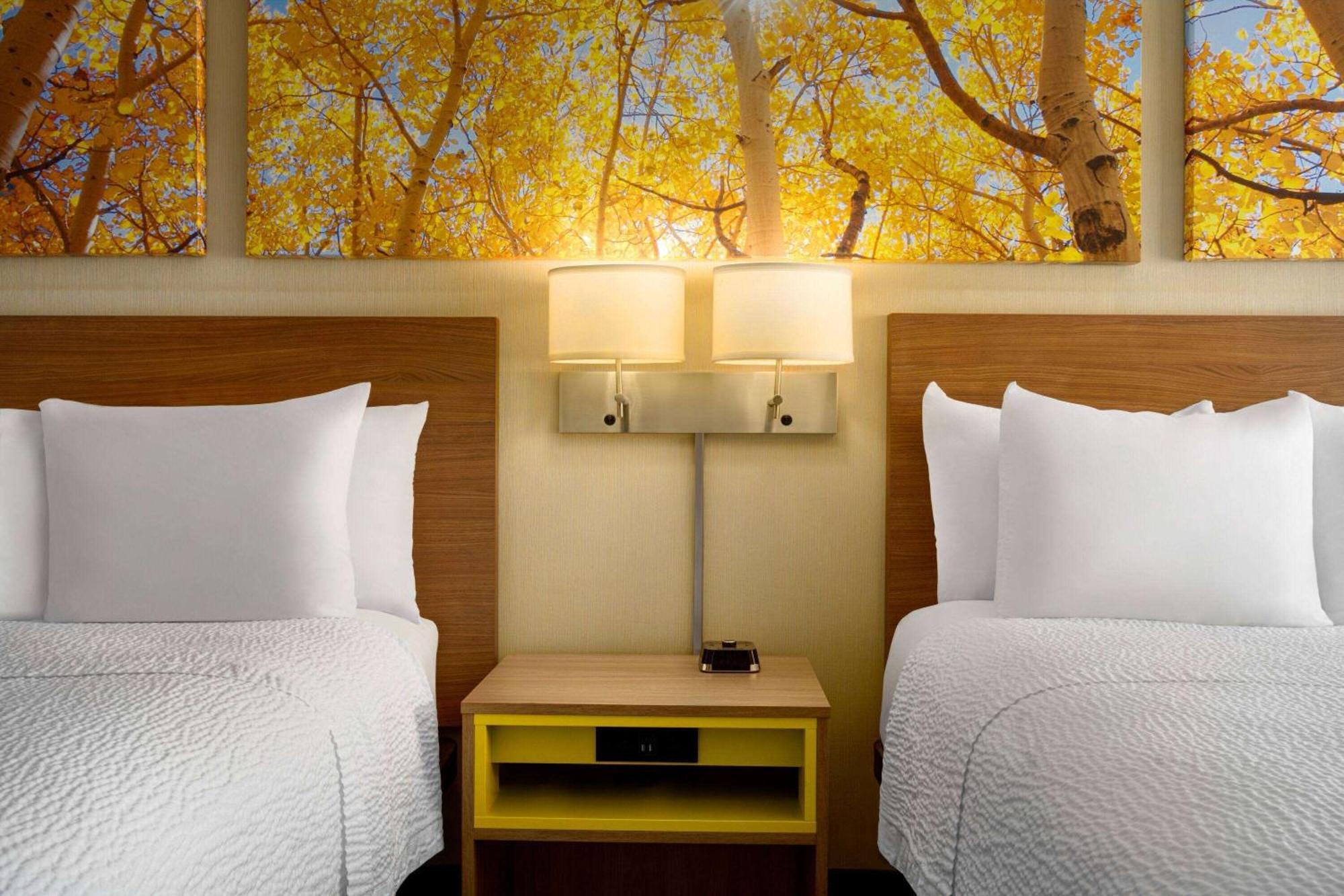 Days Inn By Wyndham Carbondale Bagian luar foto