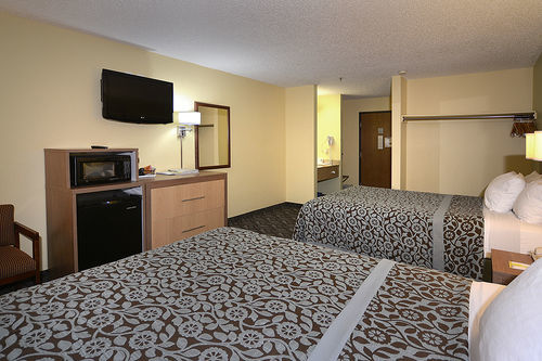 Days Inn By Wyndham Carbondale Bagian luar foto